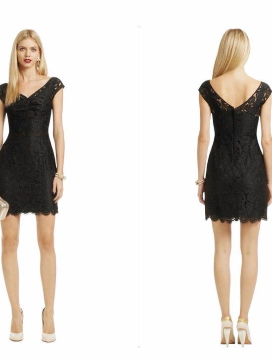 Lilly Pulitzer Dresses & Skirts - Lilly Pulitzer Lace Dress